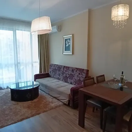 Aparthotel Golden Line Private Golden Sands