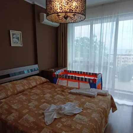 Golden Line Private Aparthotel