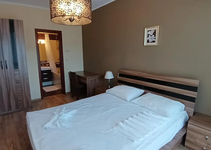 Golden Line Private Aparthotel