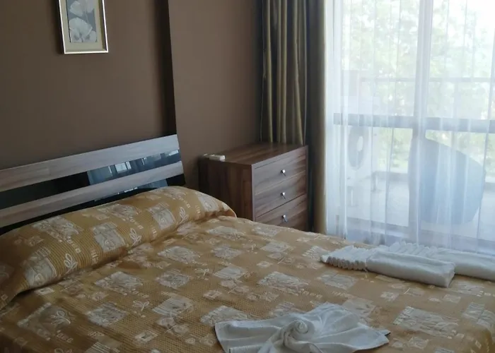 Golden Line Private 4*