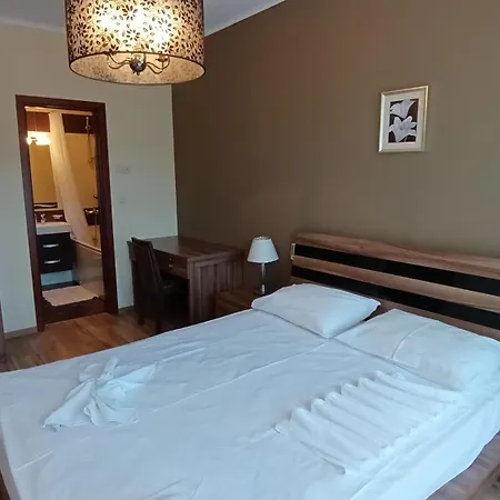 Golden Line Private Aparthotel