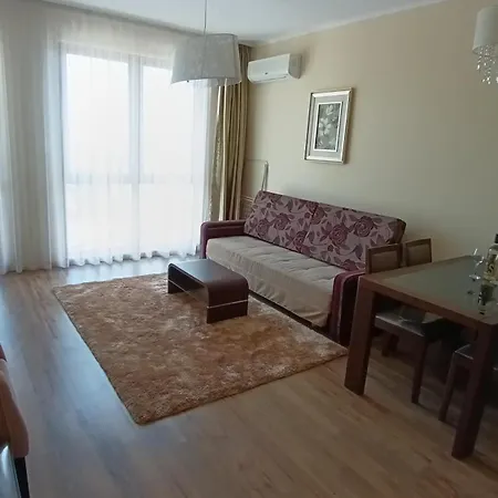 Golden Line Private Aparthotel