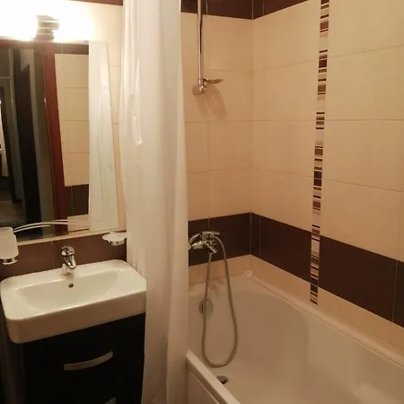 Golden Line Private Aparthotel 4*