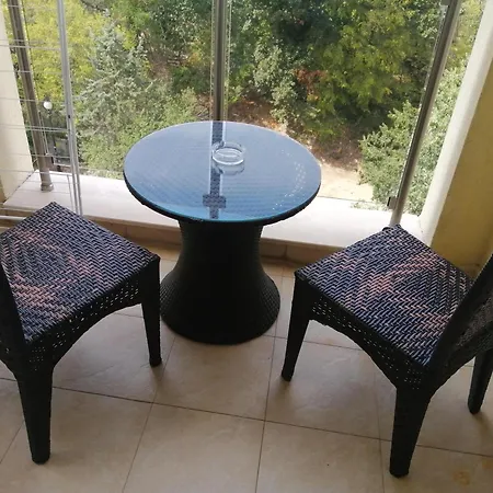 Golden Line Private Aparthotel 4*