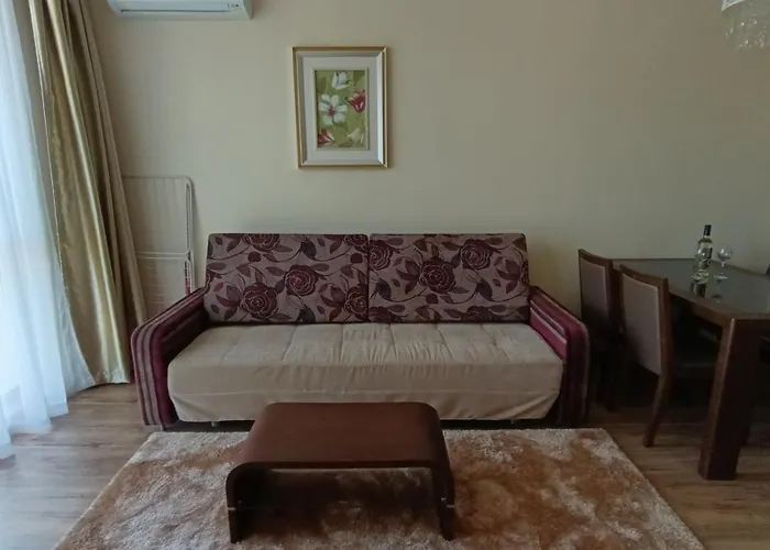 Aparthotel Golden Line Private 4*